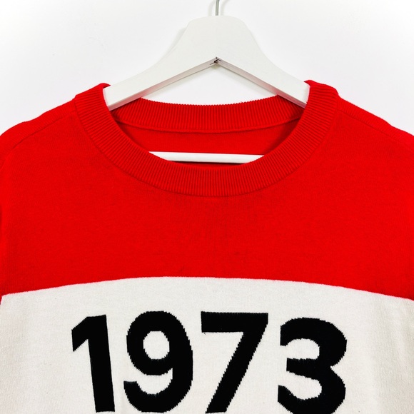 Roots Red Graphic Crewneck Sweater - Picture 3 of 6